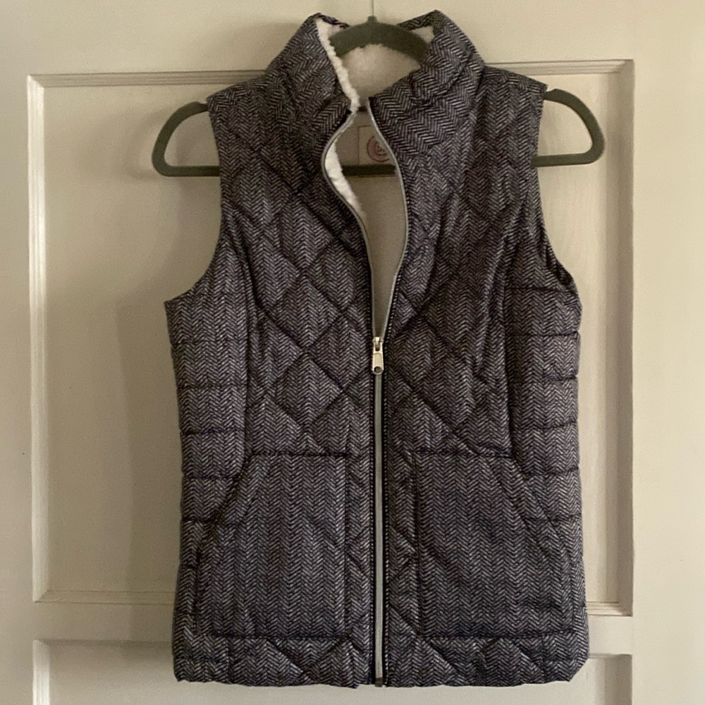 SO blue and white vest with white puffy lining - XS